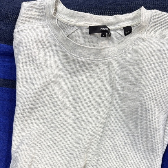 Vince Light heather Gray cotton thermal  Knit long sleeve crew neck shirt M - Picture 1 of 11